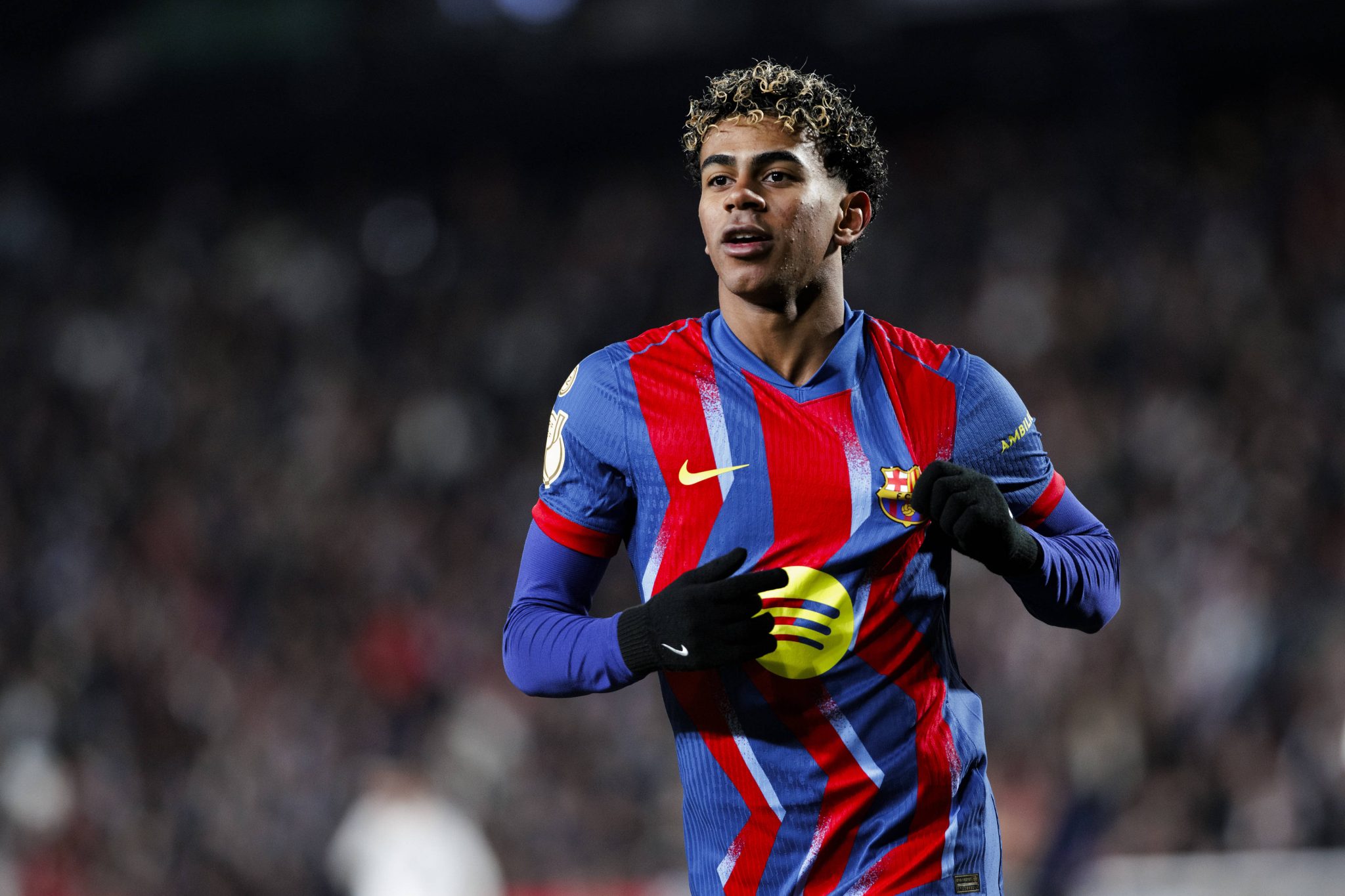 Yamal liga piloto autom&aacute;tico para sorte do Barcelona, mas ainda falta &lsquo;cereja do bolo&rsquo;