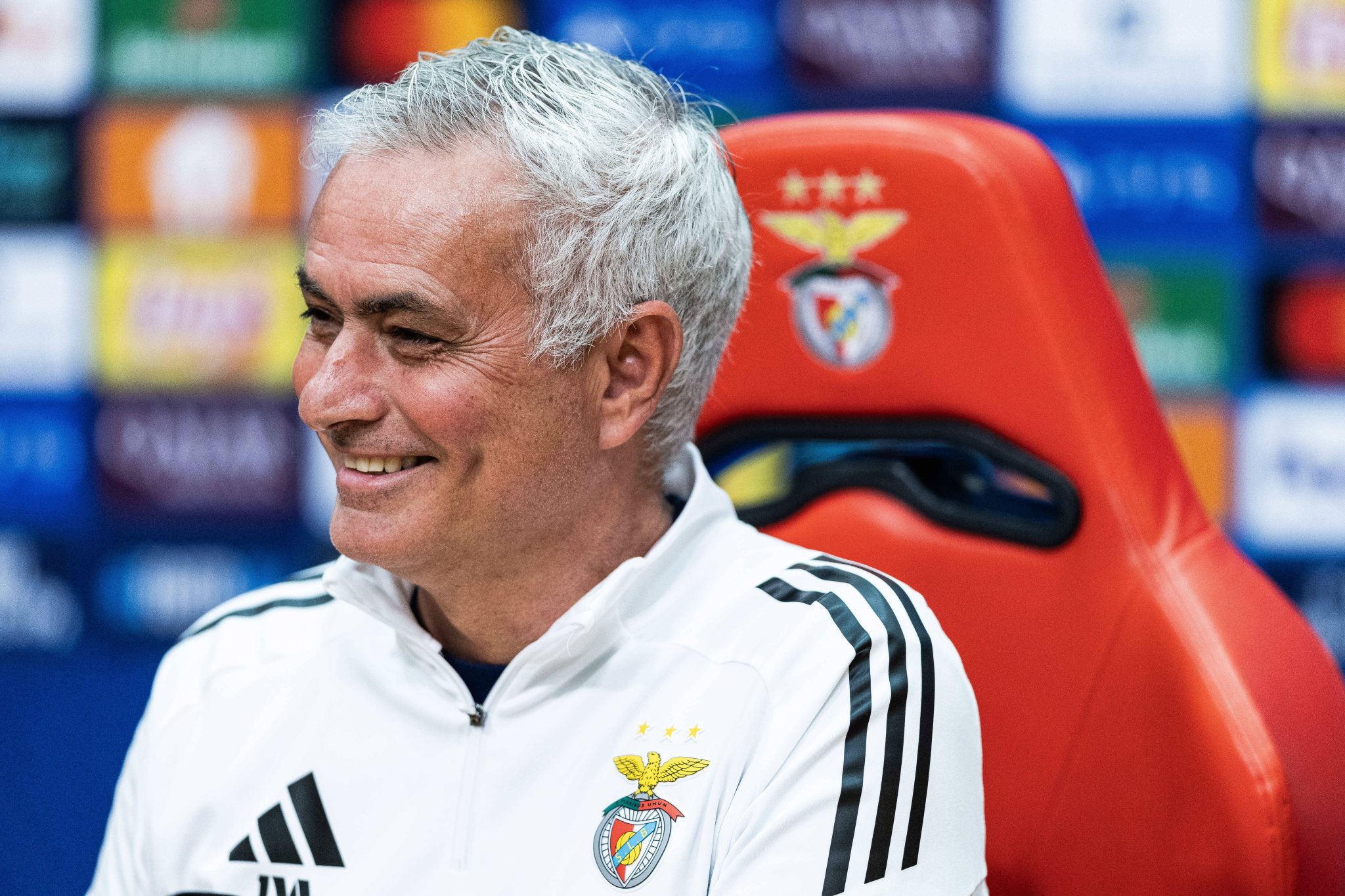 Mourinho: &lsquo;Nunca esquecerei do que o presidente me disse quando sa&iacute; do Real Madrid&rsquo;