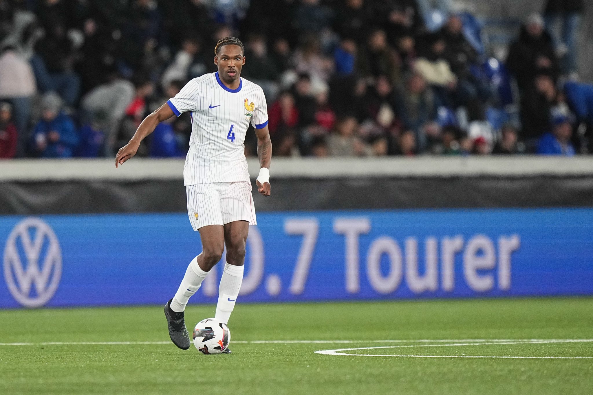 Jacquet pela sele&ccedil;&atilde;o francesa sub-21 (Foto: Icon Sport)