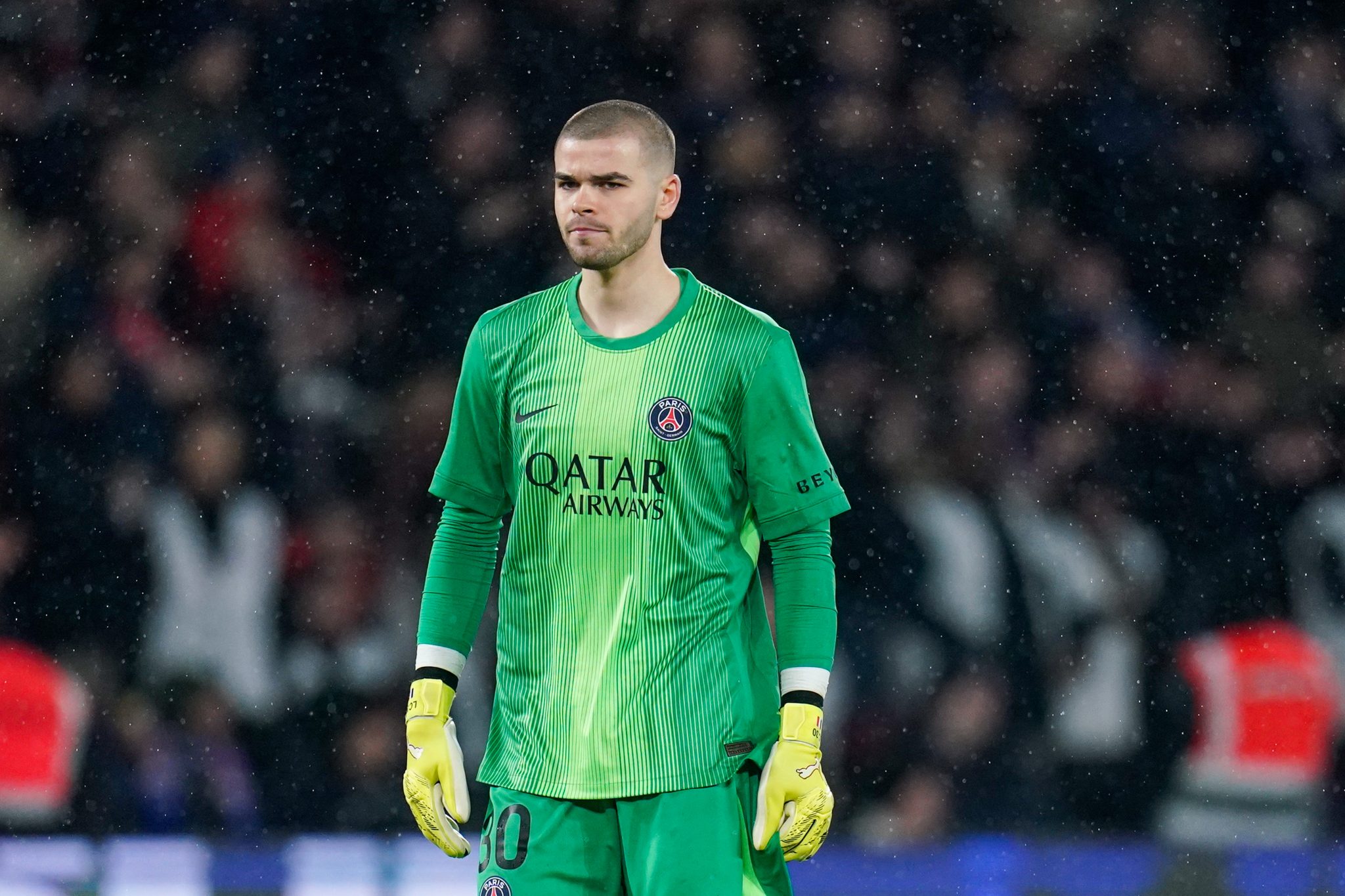 Lucas Chevalier pelo PSG (Foto: Icon Sport)