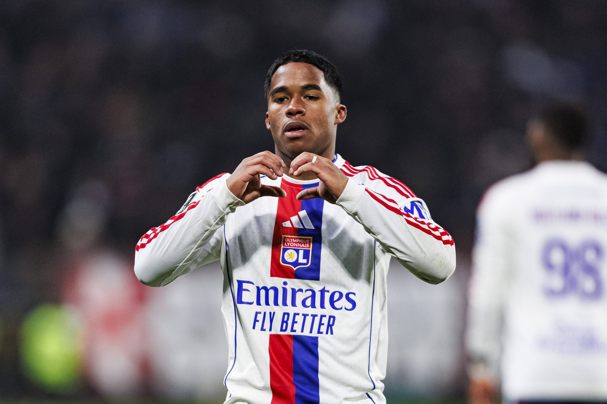 Endrick est&aacute; em alta no Lyon (Foto: Imago)