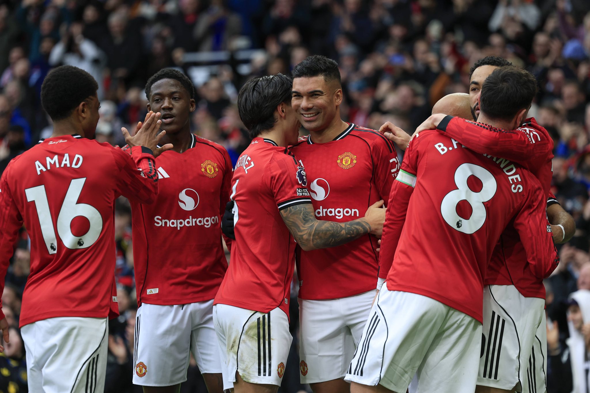 Casemiro &eacute; uma das lideran&ccedil;as de vesti&aacute;rio dos Red Devils (Foto: Imago)