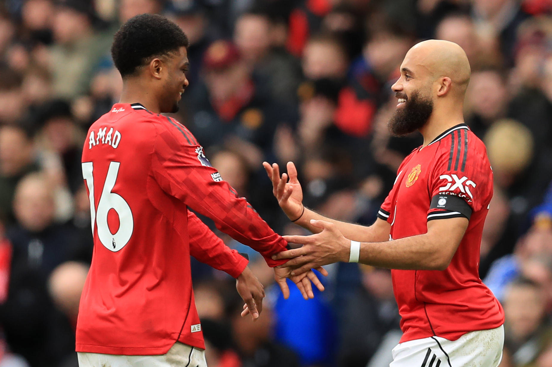 Mbeumo e Amad comemoram gol do Manchester United