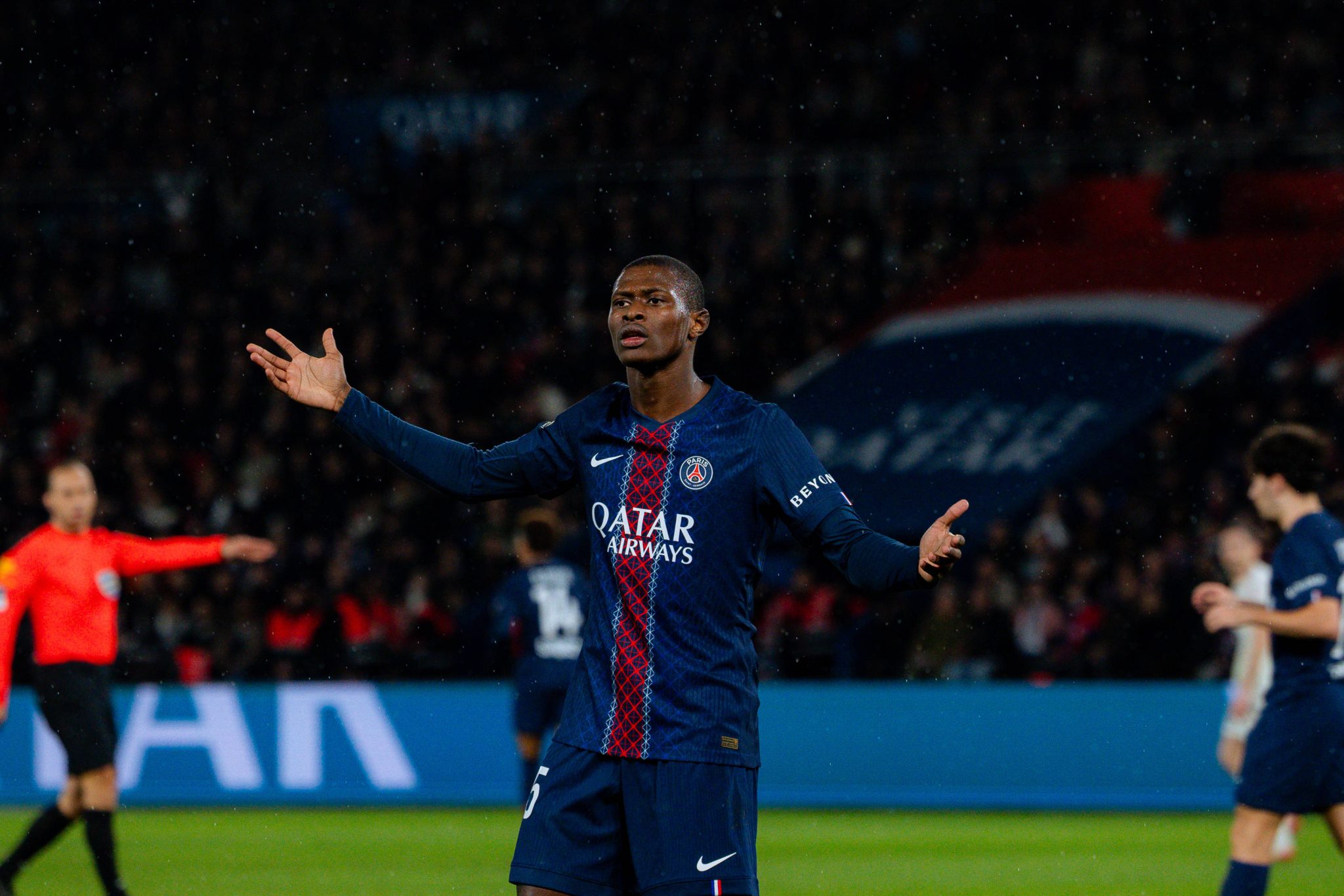 Nuno Mendes pelo PSG (Foto: Imago)