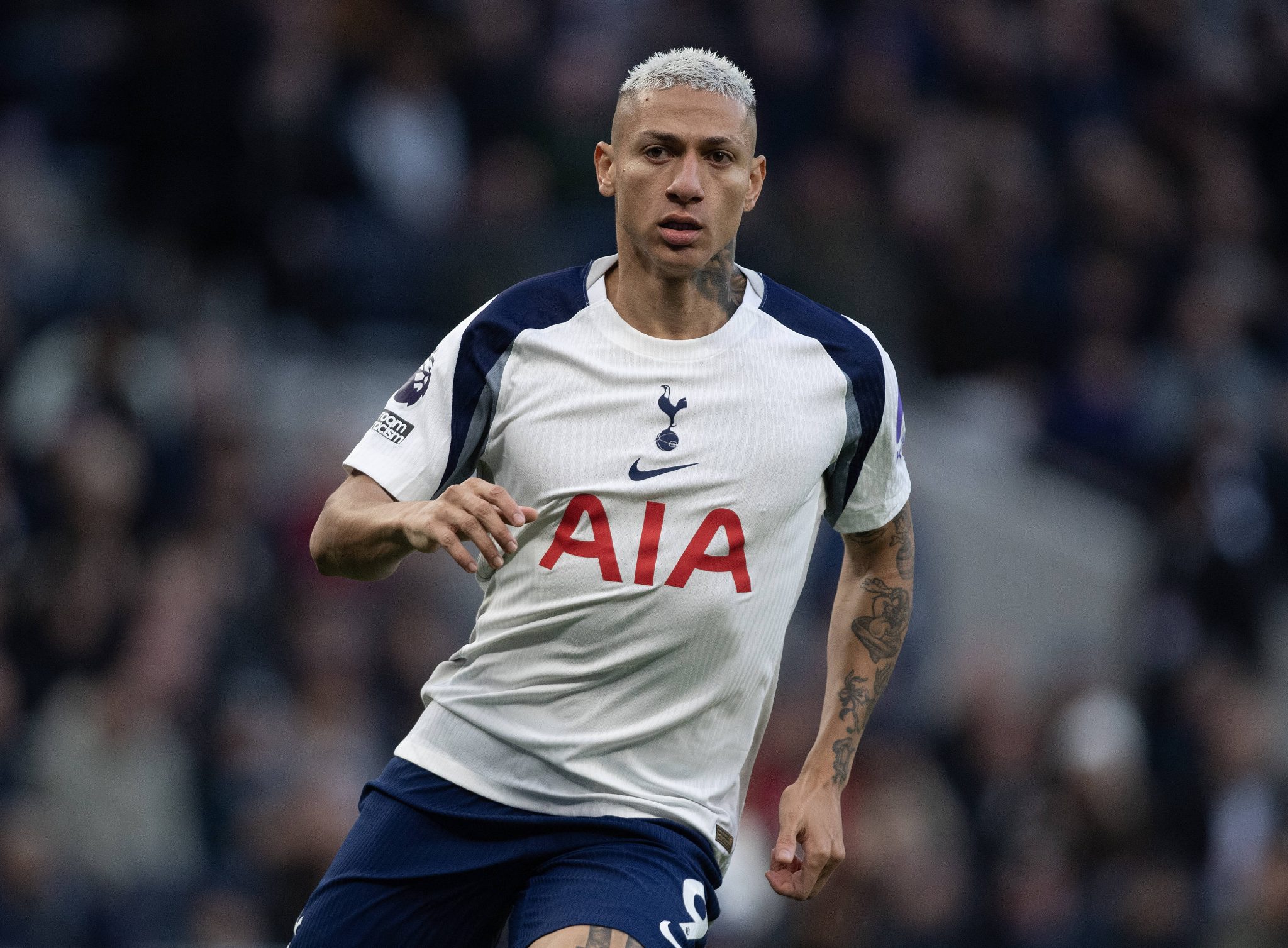Richarlison em a&ccedil;&atilde;o pelo Tottenham