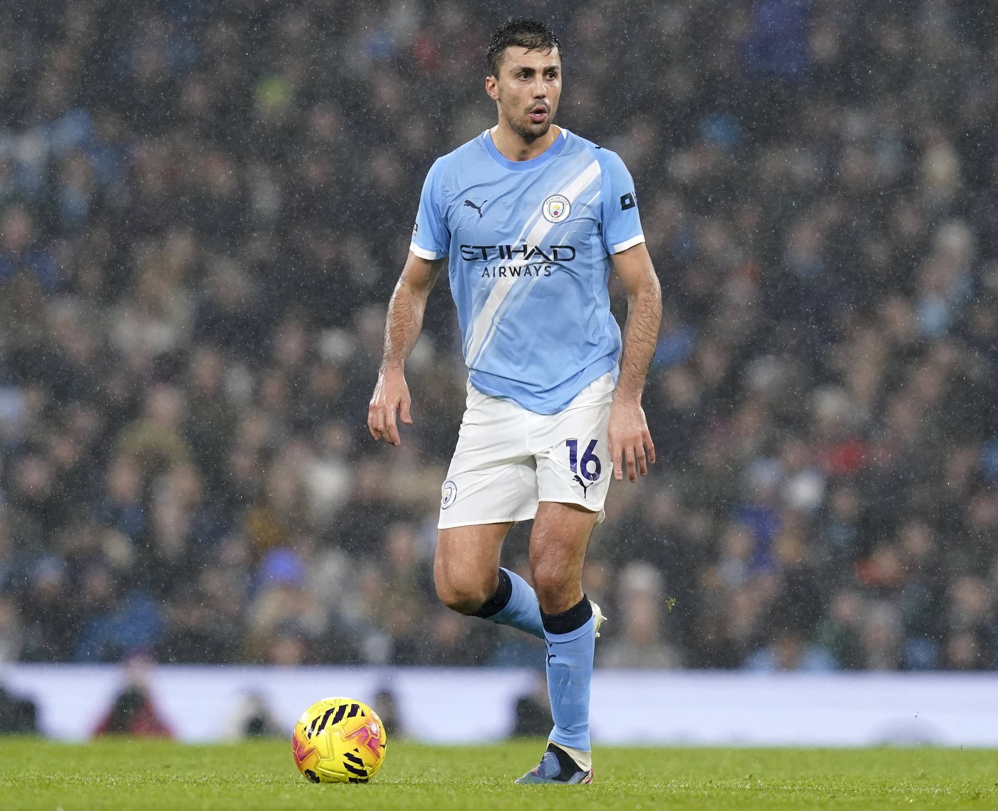 Rodri em a&ccedil;&atilde;o pelo Manchester City