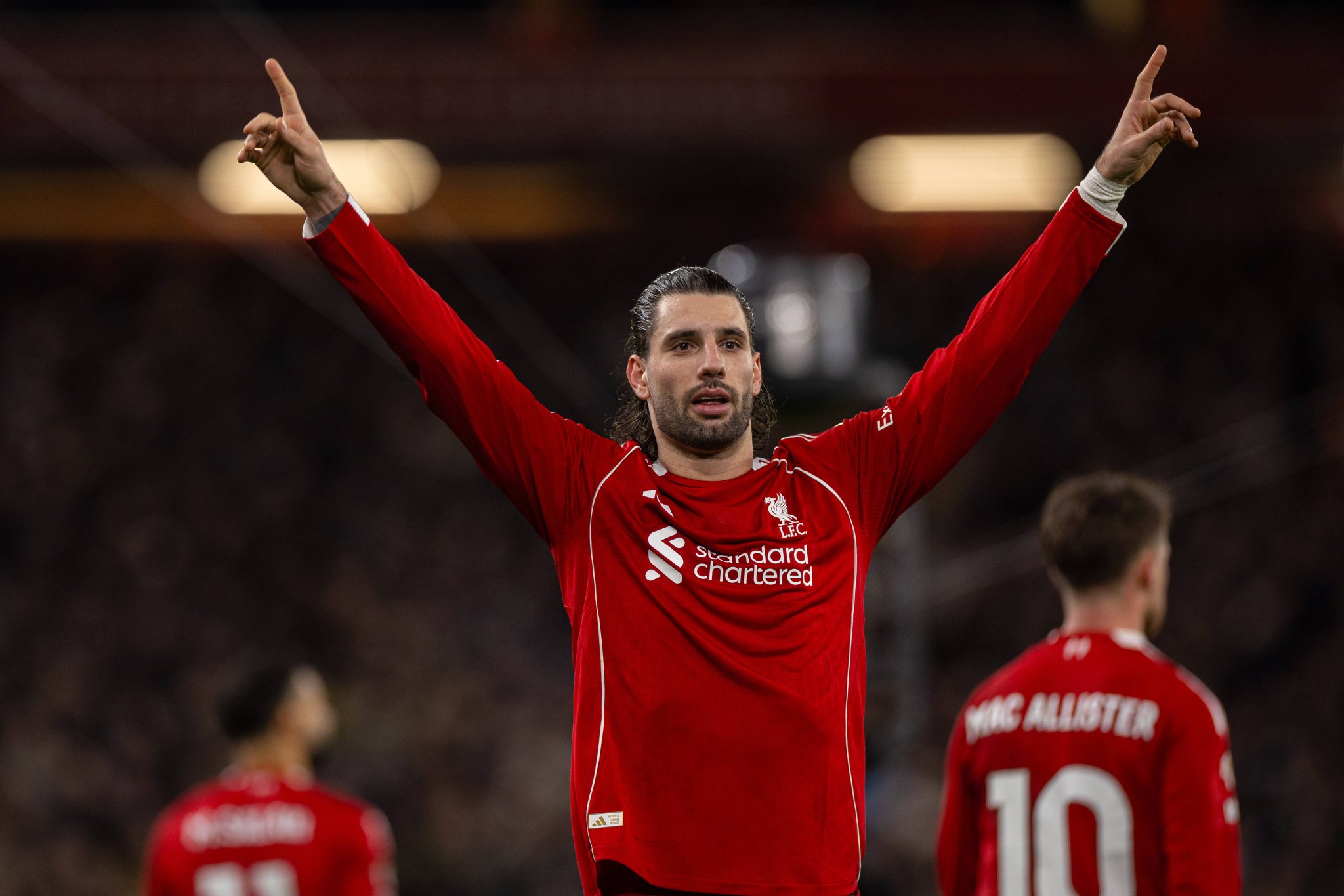 Szoboszlai celebra gol pelo Liverpool