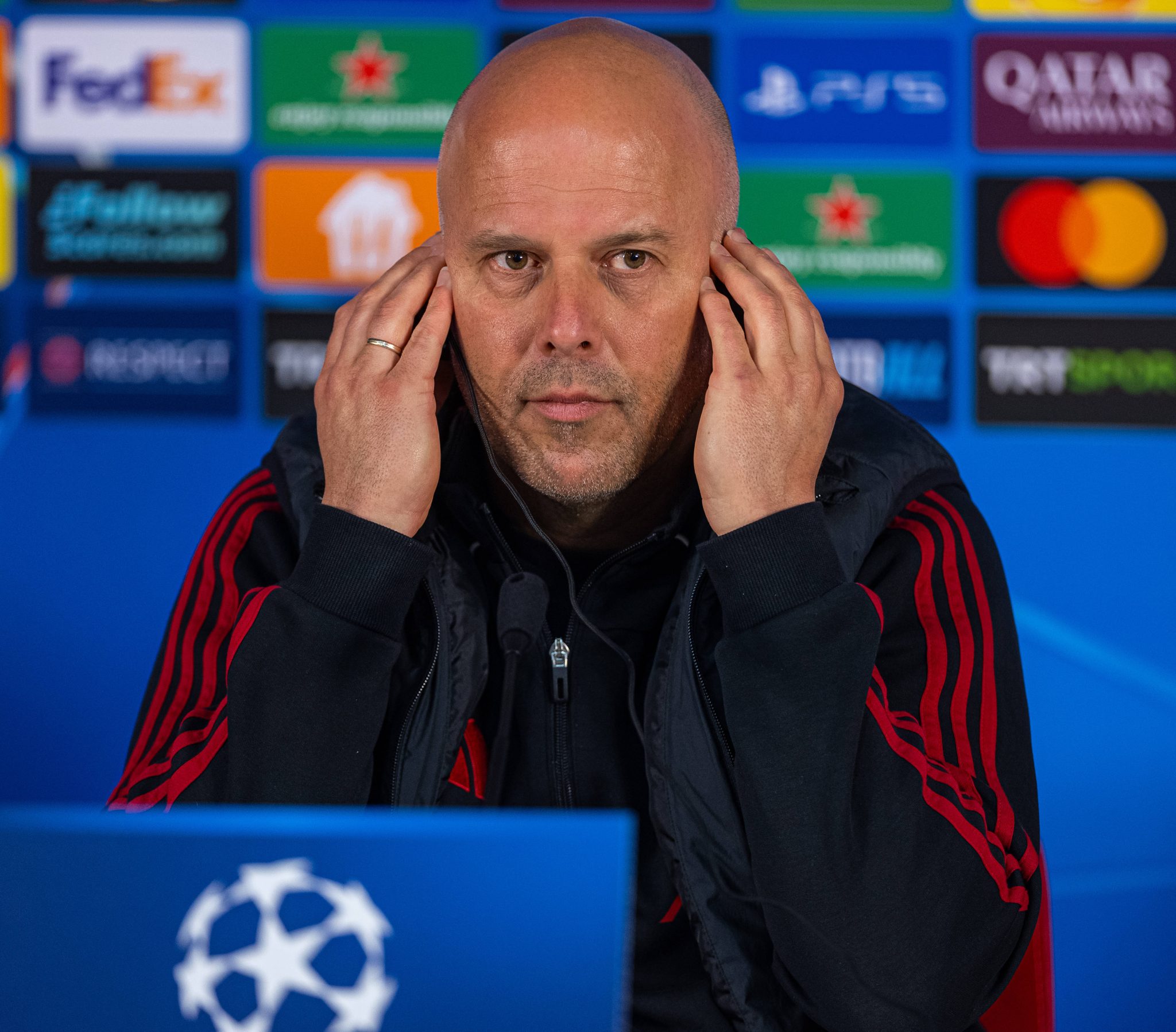 Arne Slot pelo Liverpool