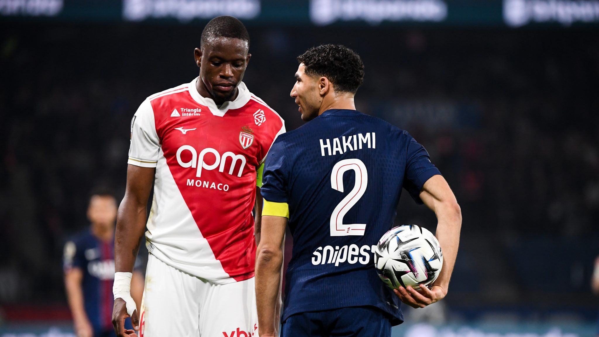 PSG &eacute; engolido no plano de jogo e v&ecirc; Monaco &lsquo;passear&rsquo; em Paris com brilho de joia cobi&ccedil;ada