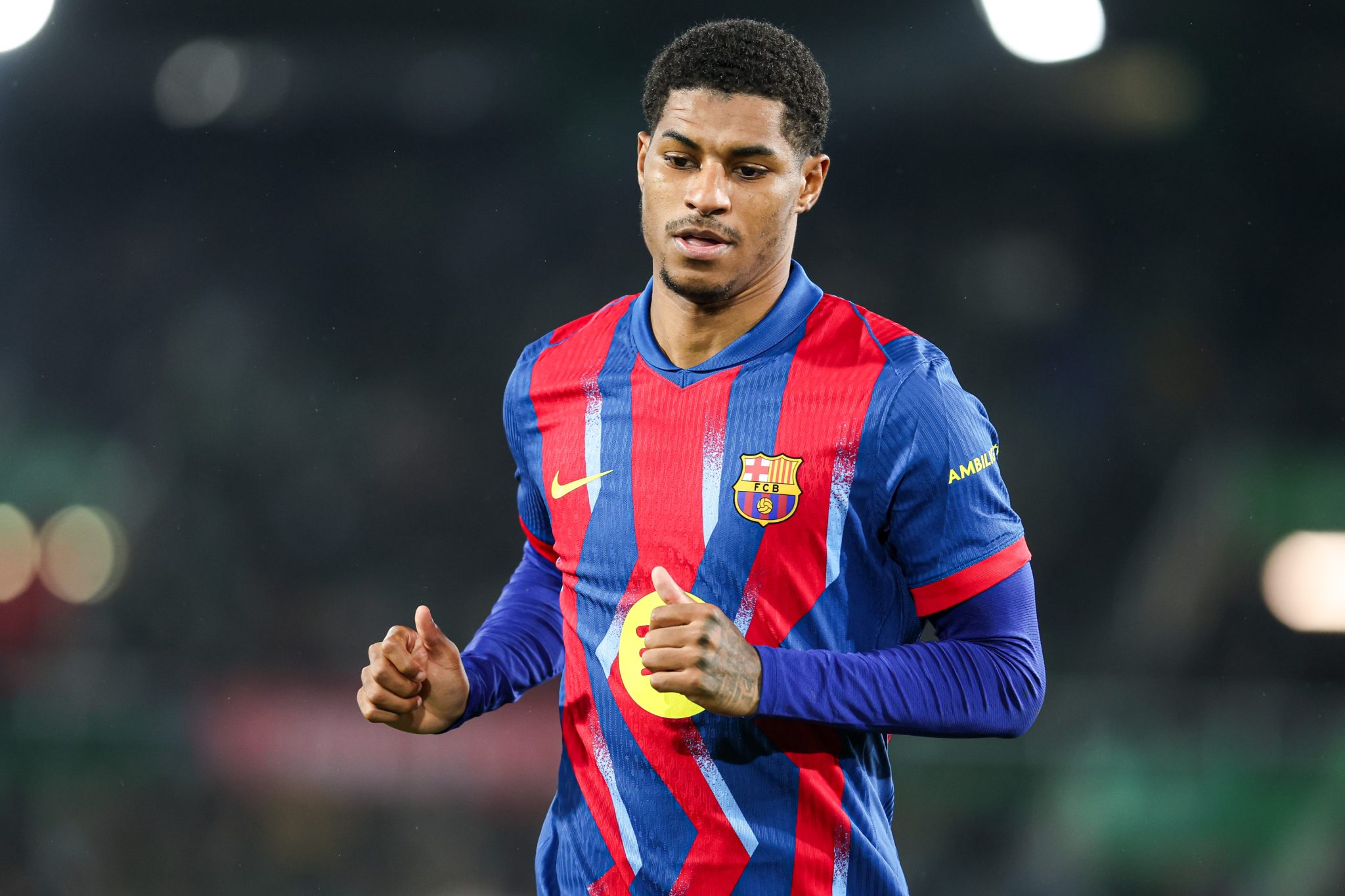 Marcus Rashford em atua&ccedil;&atilde;o pelo Barcelona (Foto: Irina R. Hipolito/ZUMA Press/Iconsport)