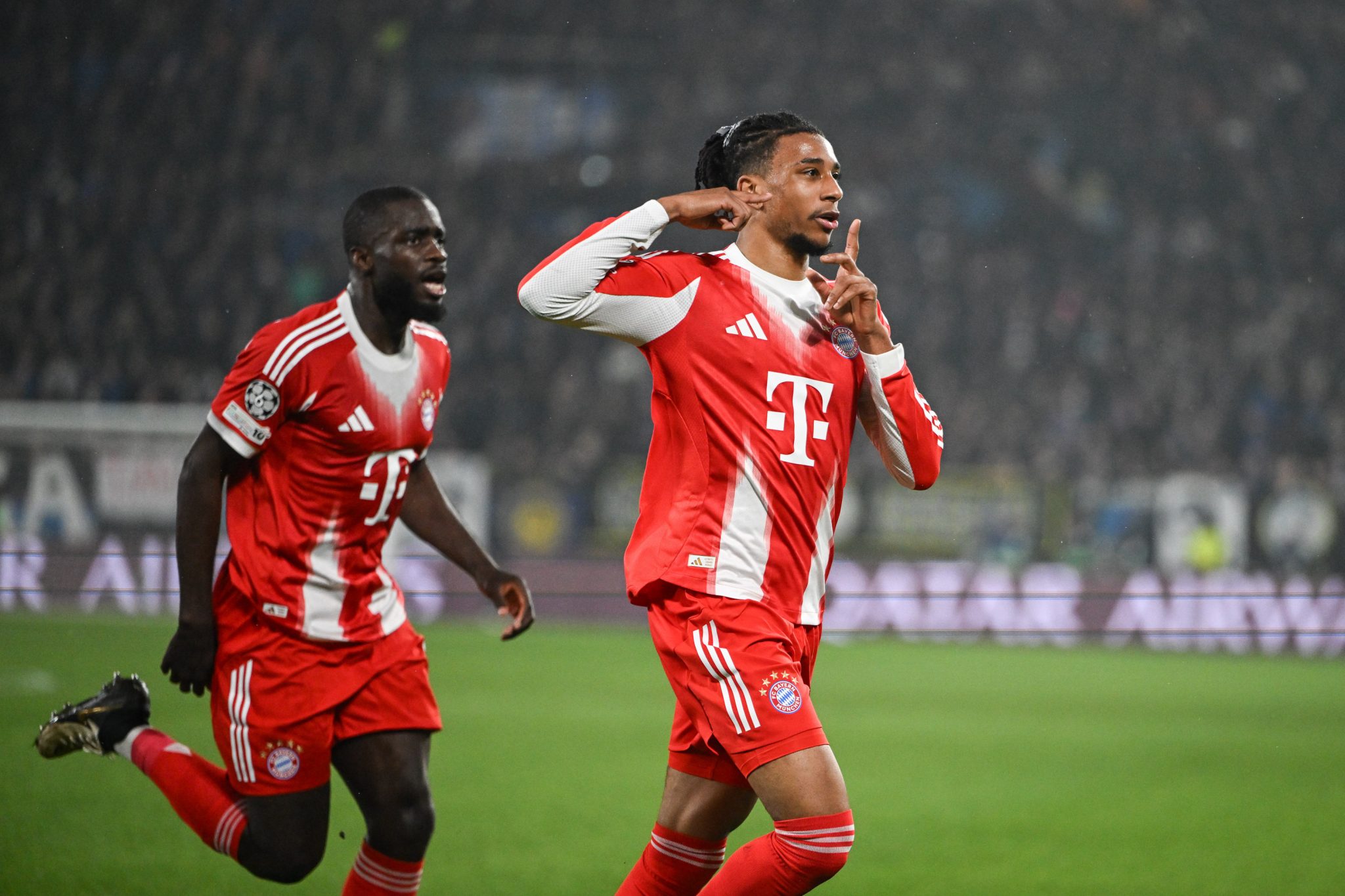 Bayern ativa rolo compressor com brilho de craque e goleia a Atalanta na Champions League