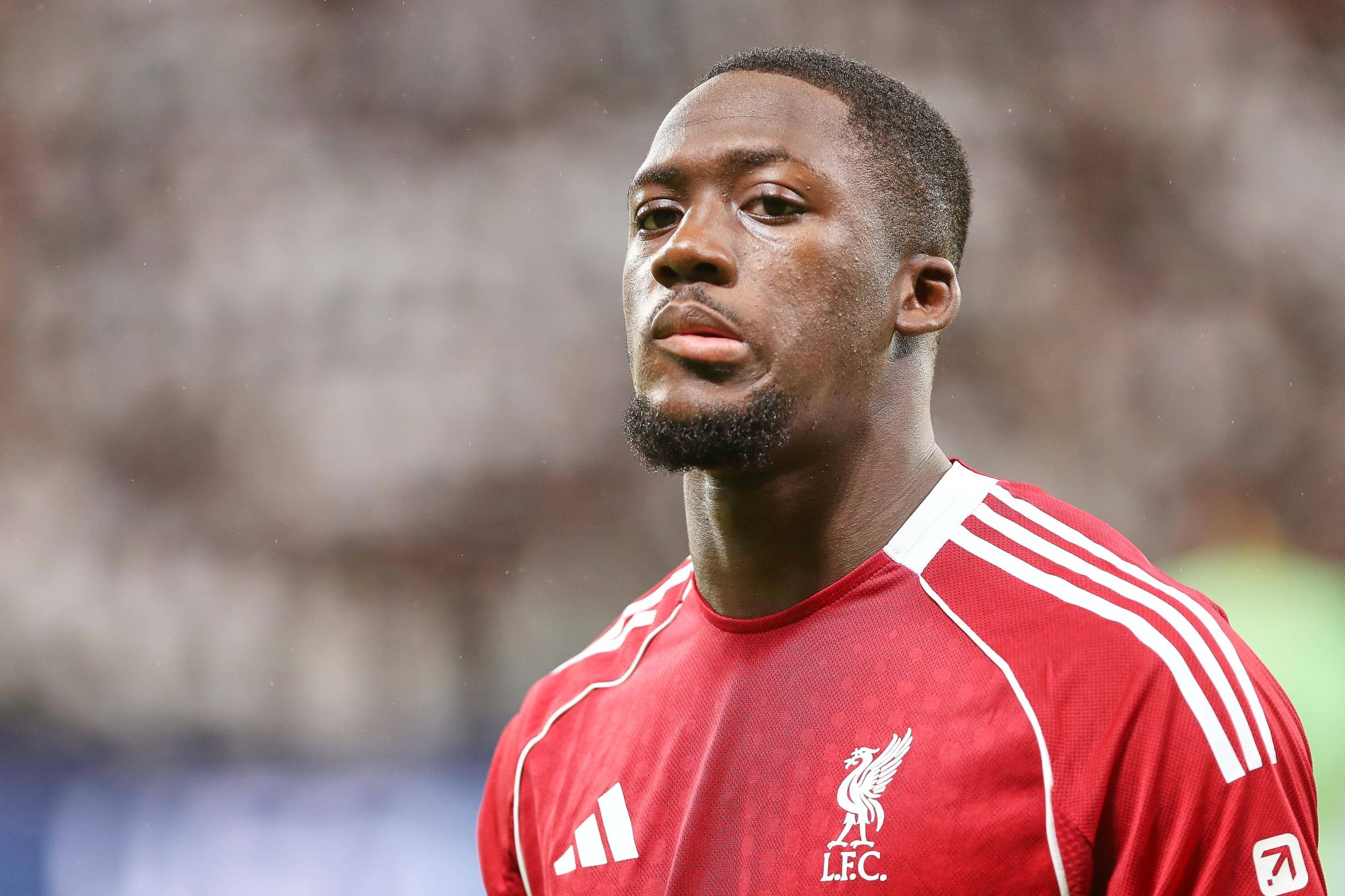 Ibrahima Konat&eacute; em jogo do Liverpool