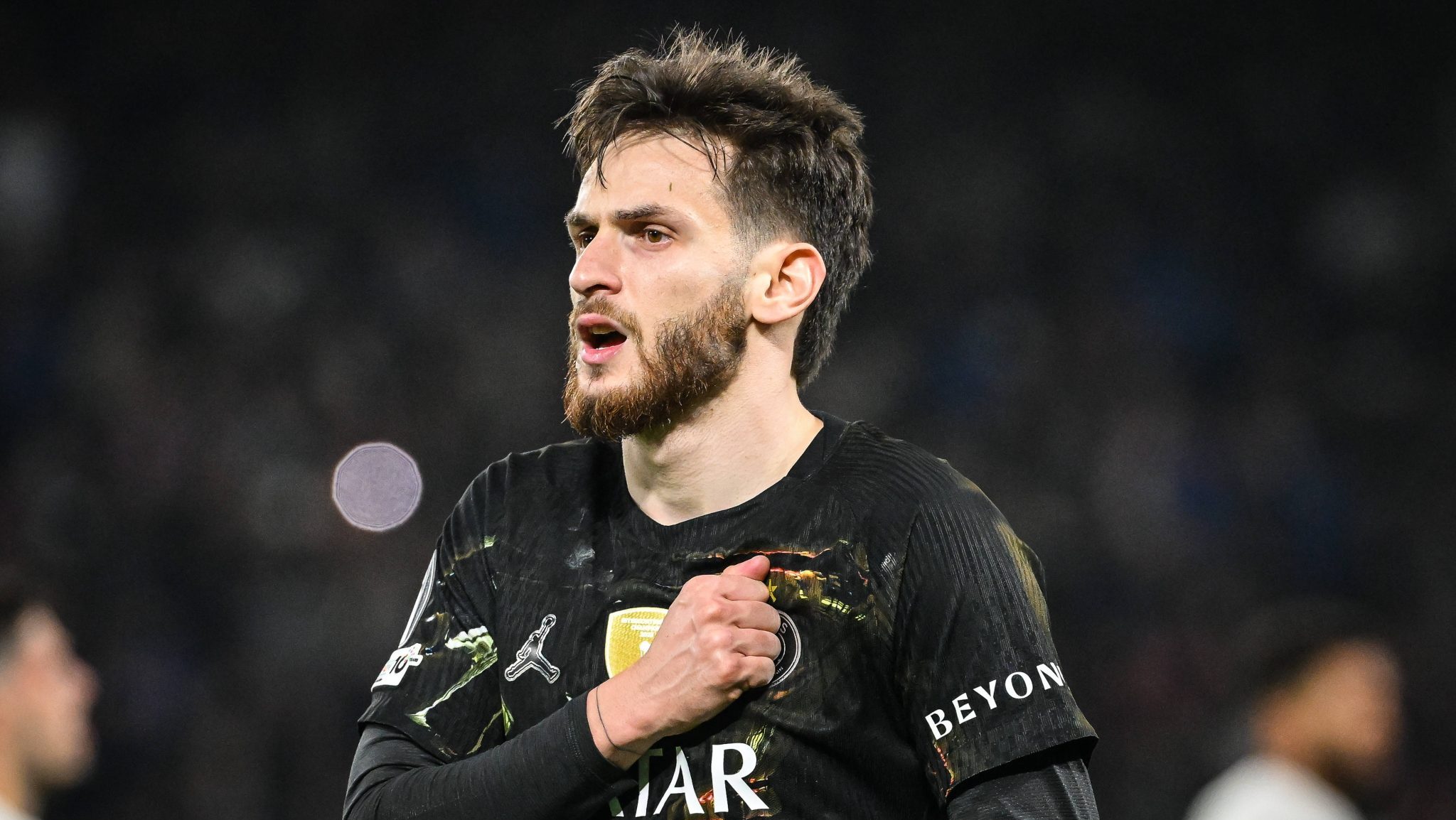 Kvaratskhelia na Premier League? Gigante ingl&ecirc;s elege astro do PSG como maior sonho