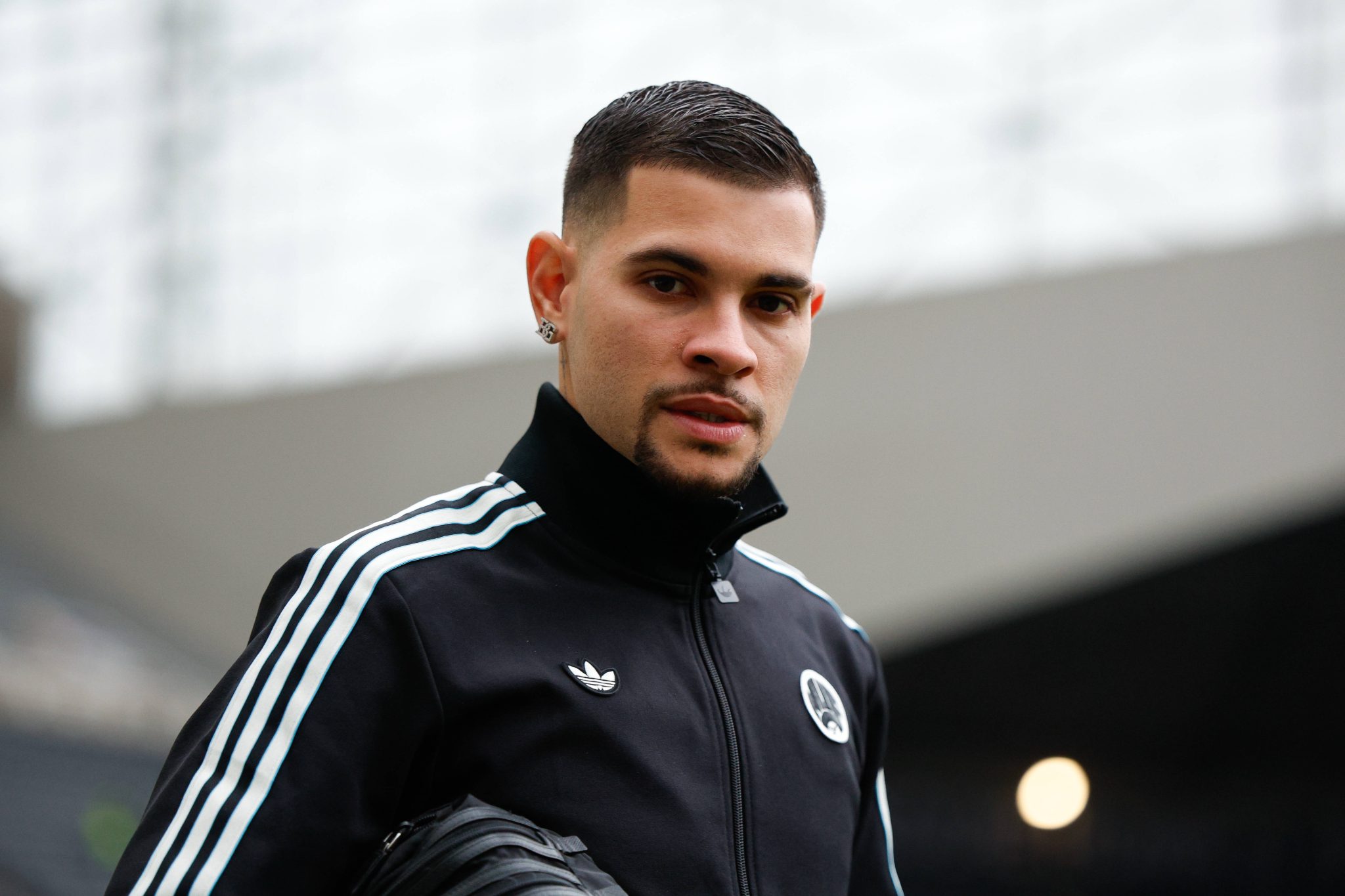 O meia Bruno Guimar&atilde;es &eacute; um dos &iacute;dolos recentes do Newcastle