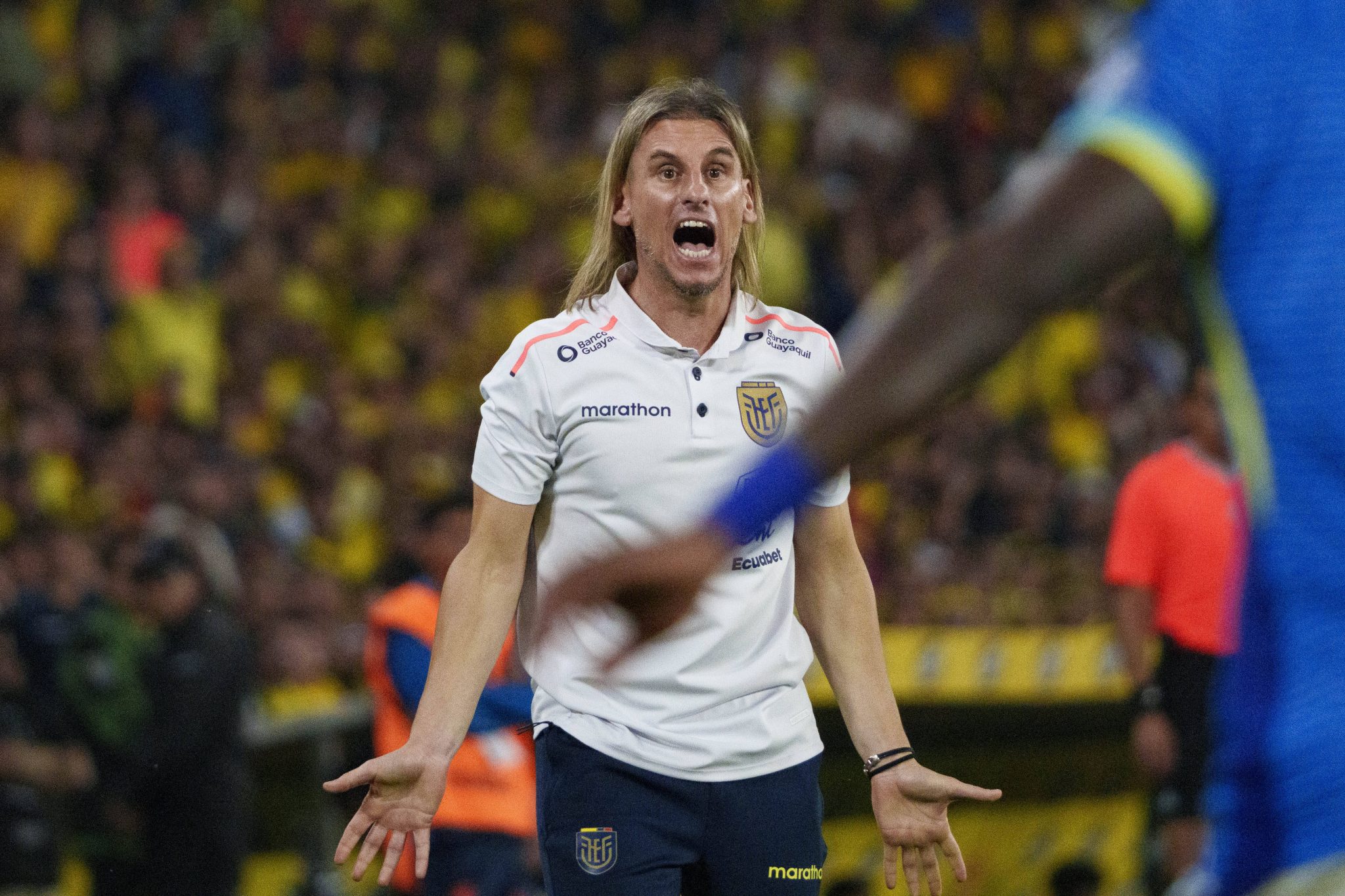Beccacece durante jogo da sele&ccedil;&atilde;o equatoriana