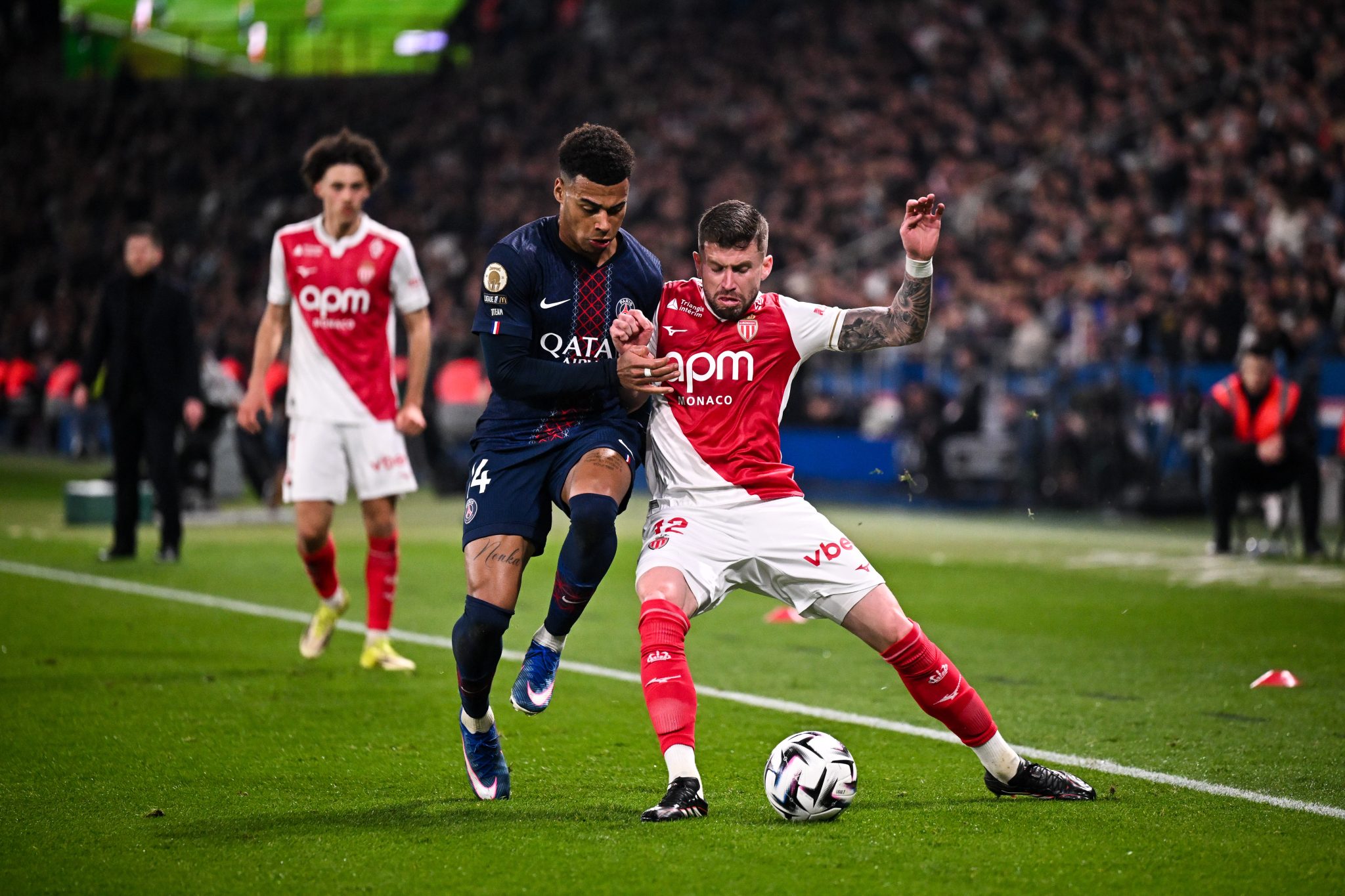 Caio Henrique se lesionou contra o PSG