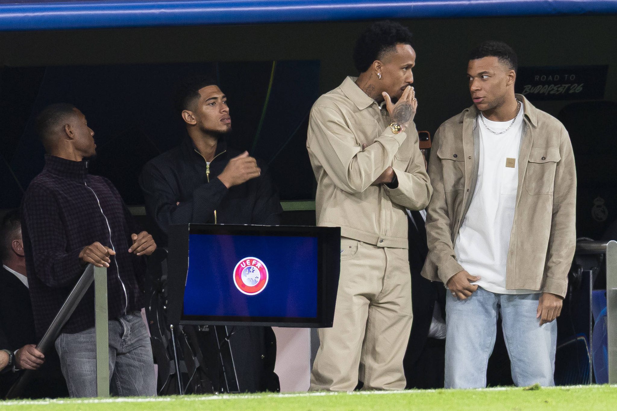David Alaba, Jude Bellingham, &Eacute;der Milit&atilde;o e Kylian Mbapp&eacute; est&atilde;o machucados (Foto: Imago/AgenciaLOF)