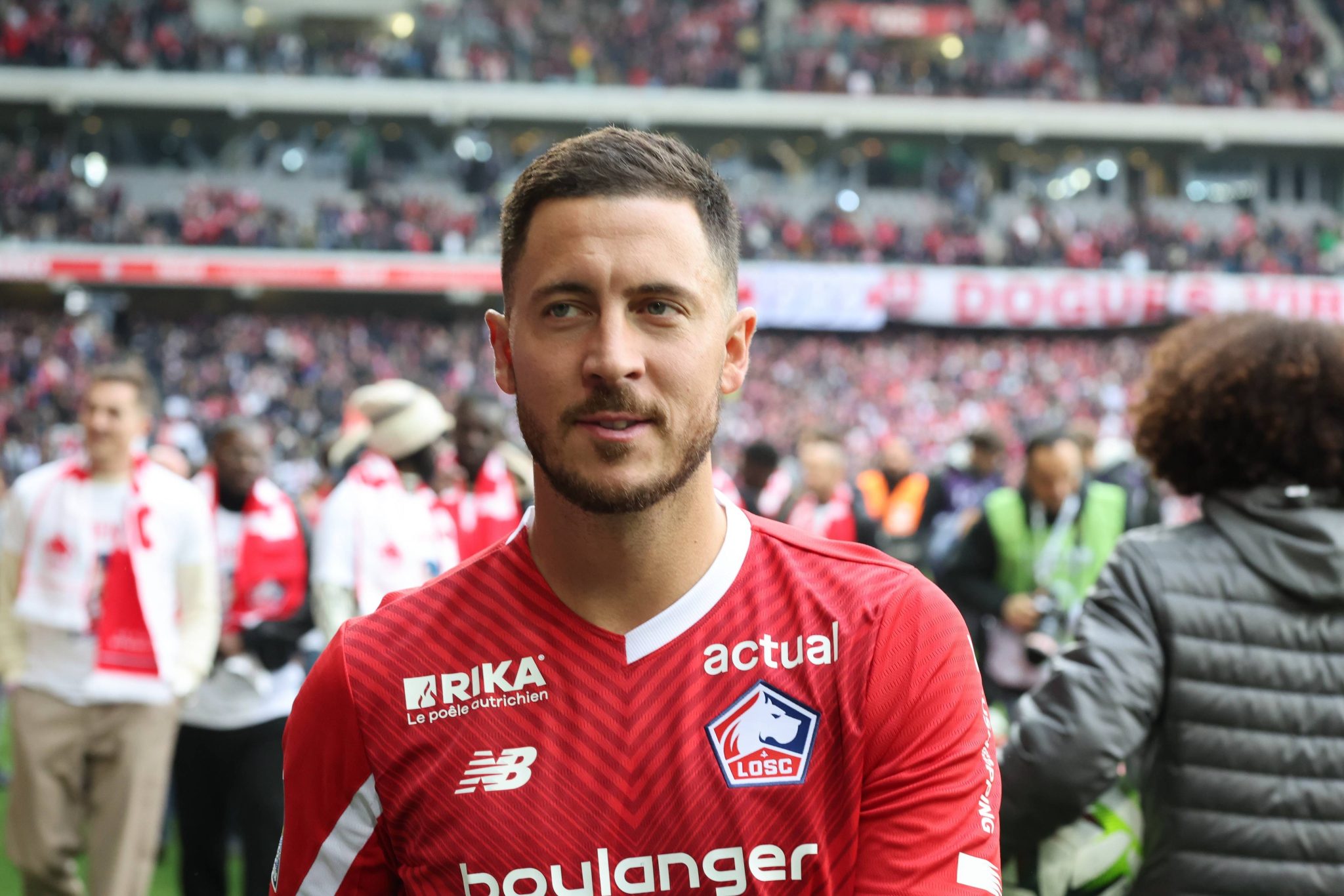 Hazard dispara contra o VAR: &lsquo;A injusti&ccedil;a no futebol tamb&eacute;m tem seu charme&rsquo;