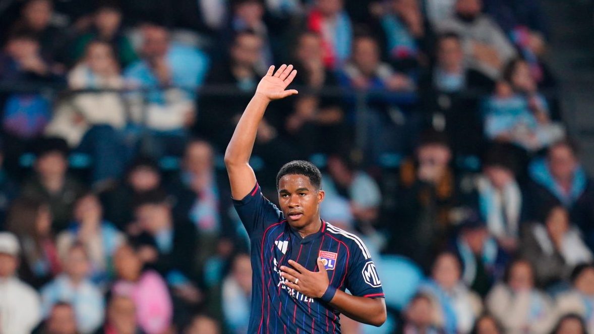 Endrick em a&ccedil;&atilde;o pelo Lyon