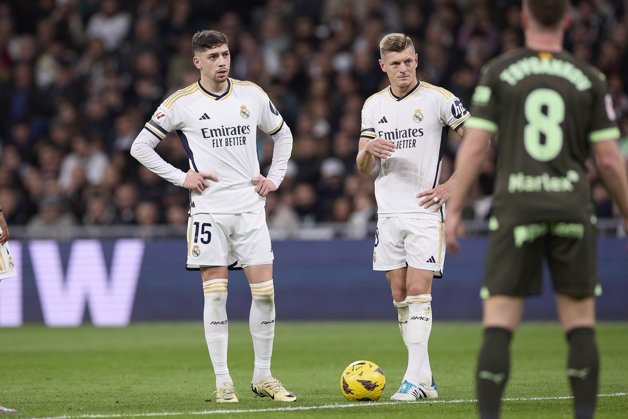 Valverde e Kroos pelo Real Madrid em 2024 (Foto: Imago/SOPA Images)