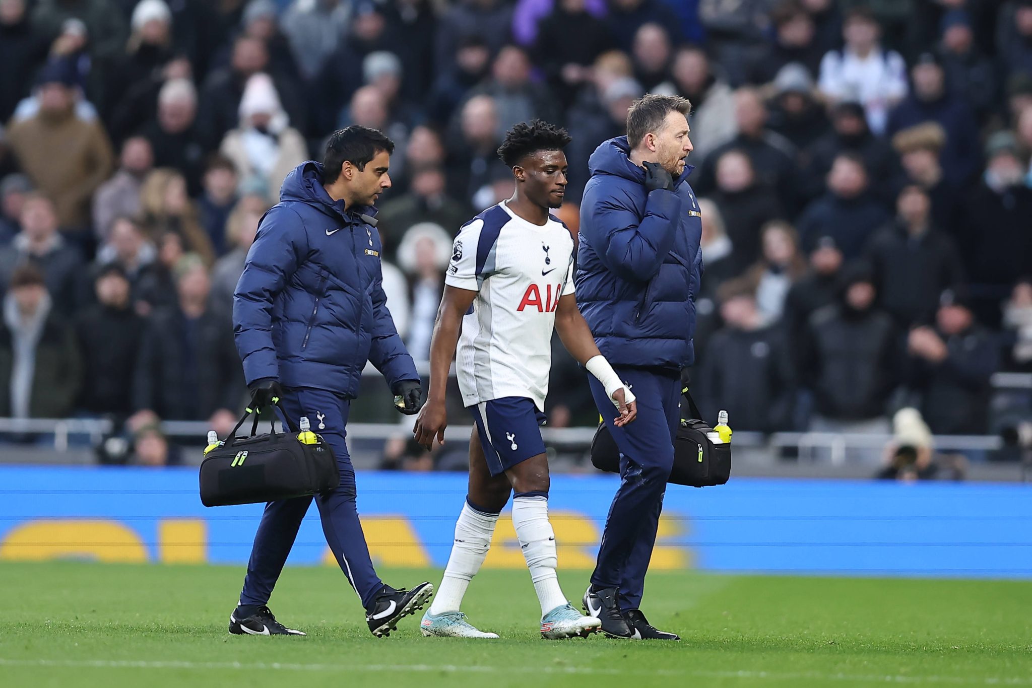 Mohammed Kudus se lesionou durante partida do Tottenham contra o Sunderland (Foto: IMAGO / Action Plus)