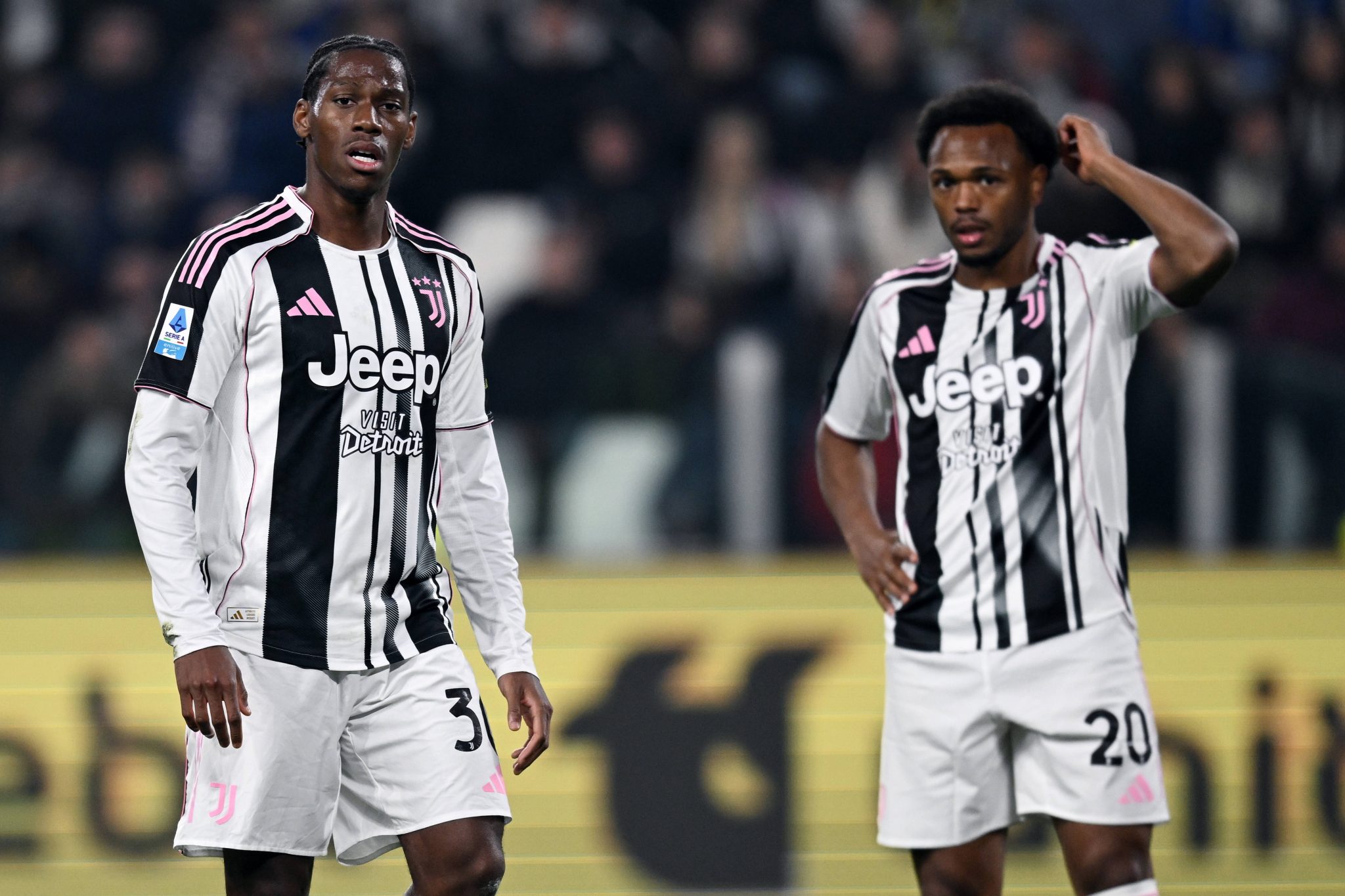 Jonathan David e Lois Openda n&atilde;o renderam o esperado na Juventus (Foto: Imago/Gribaudi/ImagePhoto)