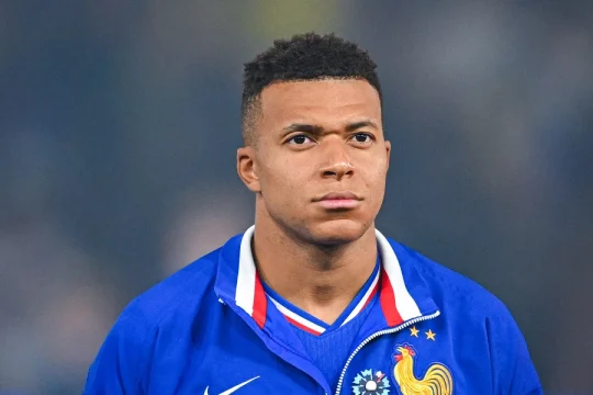 Atacante Kylian Mbapp&eacute; em jogo da Sele&ccedil;&atilde;o Francesa, 2026. Foto: Icon Sport