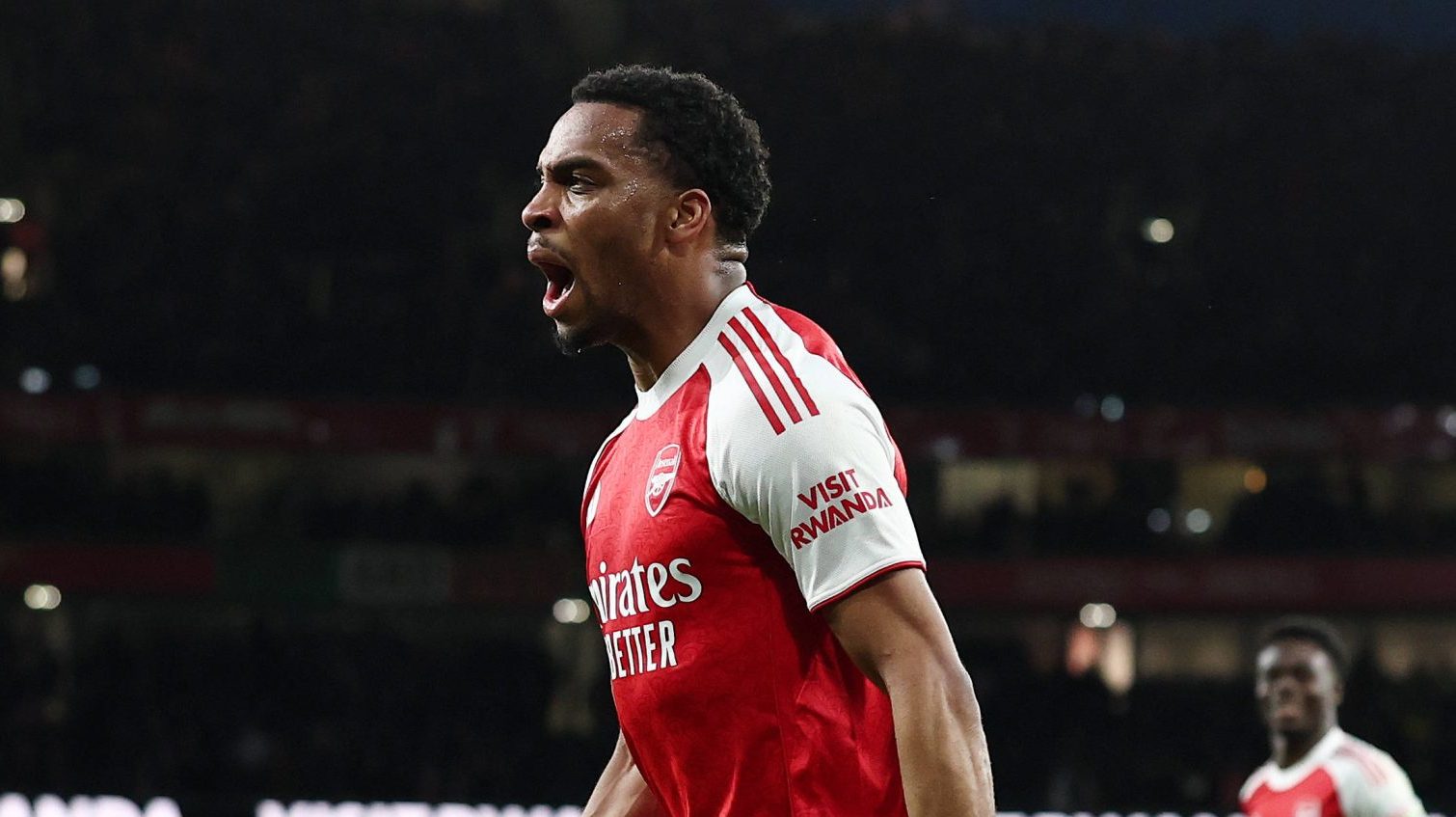 Arsenal pune Chelsea por erro de anos e evita cen&aacute;rio ideal ao City antes de confronto direto