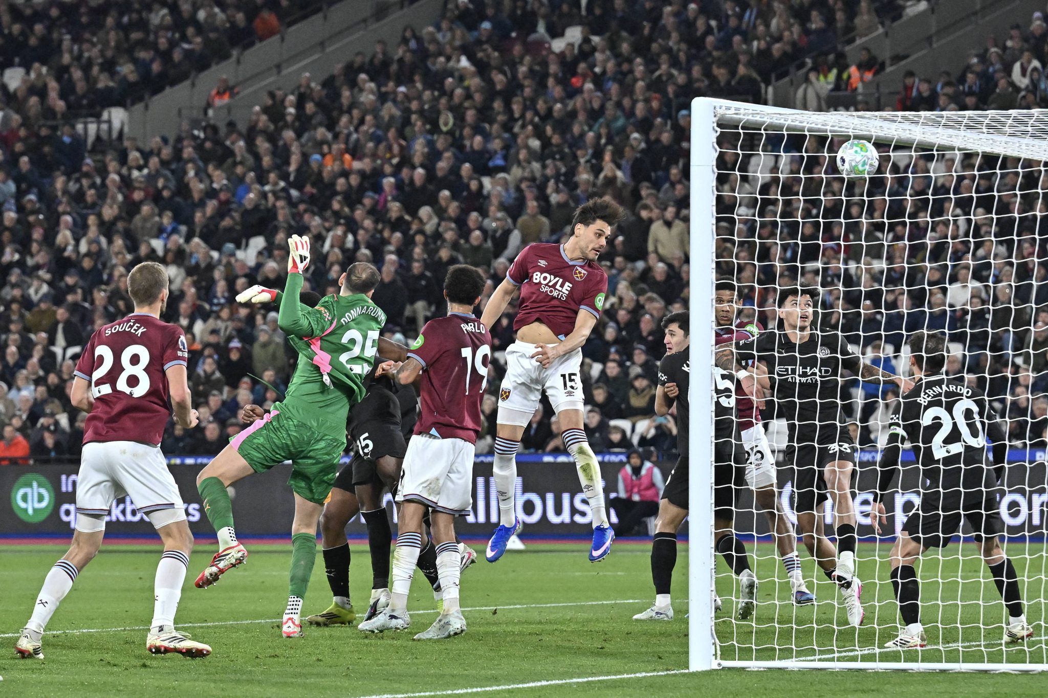 West Ham e Manchester City se enfrentaram pela Premier League (Foto: IMAGO / Sports Press Photo)
